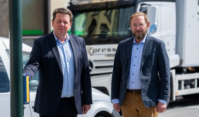 Krever nye bom-forhandlinger